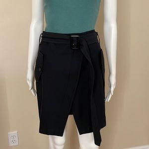 Club Monaco black mini skirt. Sz 8. NWOT.